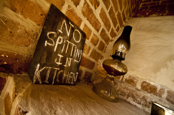 No Spitting in Kitchen No Spitting in Kitchen